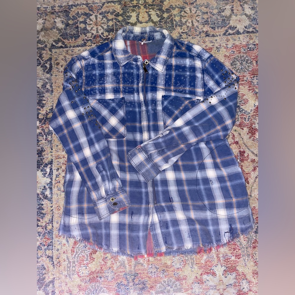 Free People Plaid Flannel Distressed/Deconstructed Stud Jacket/Shacket Size L - Picture 4 of 14